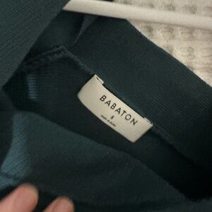 Aritzia Babaton emerald green halter top excellent condition size S